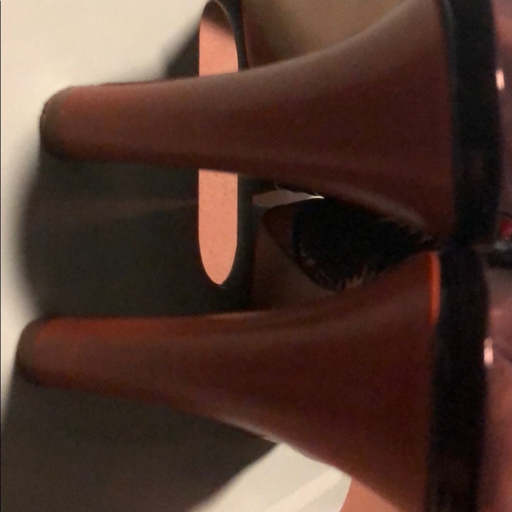 Tahari Slingbacks - Blue with Tan Platform - Picture 3 of 4
